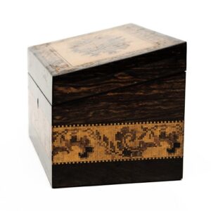 Small Tunbridge Ware Coromandel Stationery Box with a sloping lid inlaid with a floral spray 0057_E
